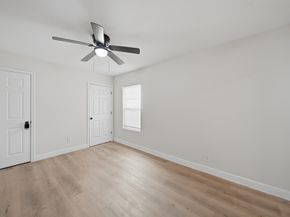 5207 Enyart Street, Houston TX 77021