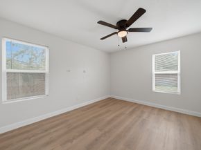 5207 Enyart Street, Houston TX 77021
