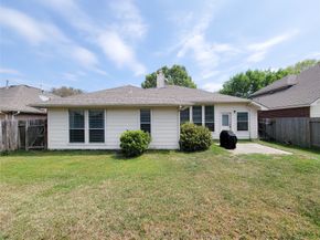 11007 Desert Springs Circle, Houston TX 77095