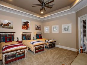 19 Hepplewhite Way, The Woodlands TX 77382