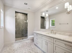 10801 Long Shadow Lane, Hunters Creek Village TX 77024