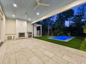 10801 Long Shadow Lane, Hunters Creek Village TX 77024
