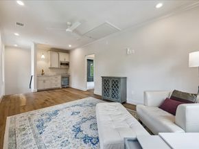 10801 Long Shadow Lane, Hunters Creek Village TX 77024