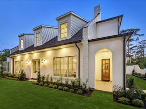 10801 Long Shadow Lane, Hunters Creek Village TX 77024