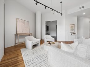 5005 Hidalgo Street 210, Houston TX 77056