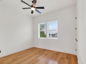 1936 Laverne Street, Houston TX 77080
