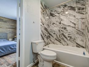 15603 Boulder Oaks Drive, Houston TX 77084