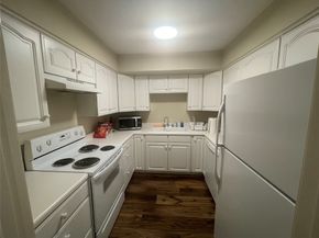 5050 Ambassador Way 314, Houston TX 77056