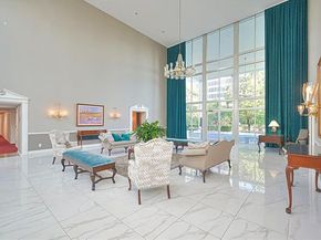 5050 Ambassador Way 314, Houston TX 77056