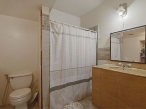 3814 Walker Street, Houston TX 77023