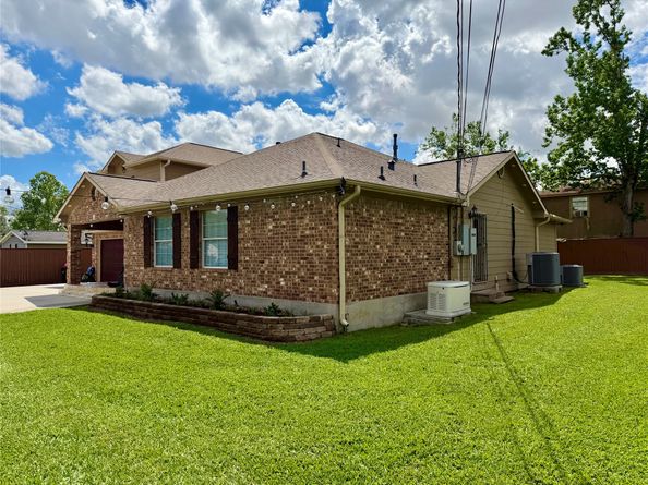 14110 Brownsville Street, Houston TX 77015
