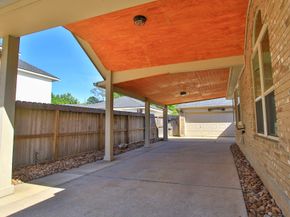 6411 Brittany Park Lane, Houston TX 77066