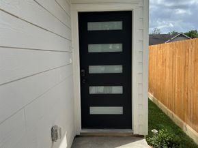 8214 Cowart Street, Houston TX 77029