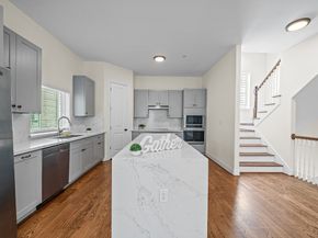 2218 Converse Street C, Houston TX 77006