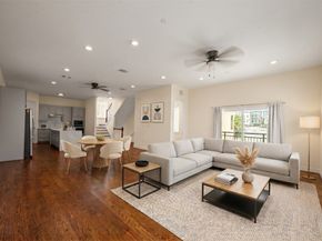 2218 Converse Street C, Houston TX 77006