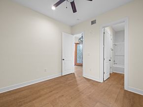 2218 Converse Street C, Houston TX 77006