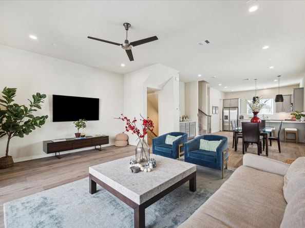 6330 Paddington Bend Drive, Houston TX 77008