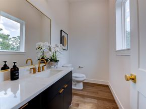 7120 Gary Street B, Houston TX 77055