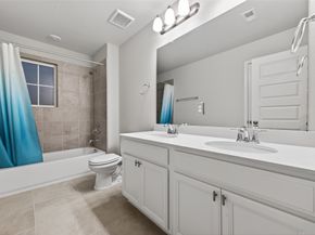 519 Ellwood Terrace Lane, Richmond TX 77406