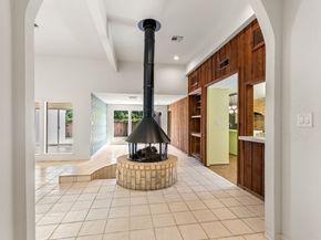 2619 Briarpark Drive, Houston TX 77042