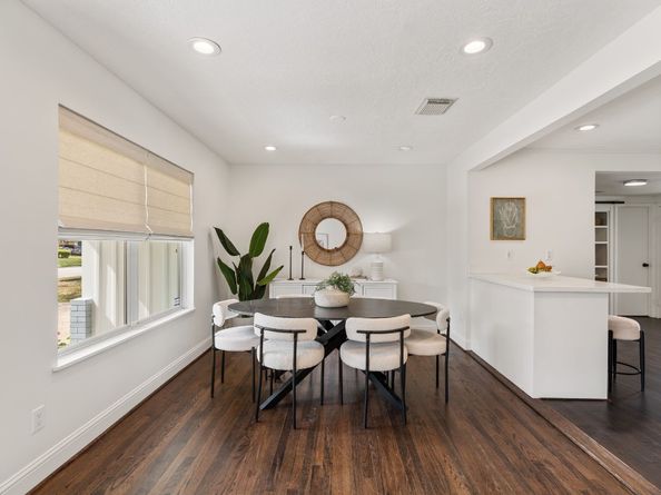 2226 Chantilly Lane, Houston TX 77018