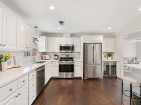 2226 Chantilly Lane, Houston TX 77018