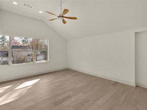 20 Buttonbush Ct, The Woodlands TX 77380