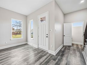 2207 Des Chaumes Street, Houston TX 77026