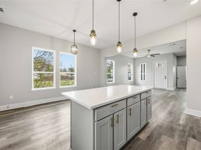 2207 Des Chaumes Street, Houston TX 77026