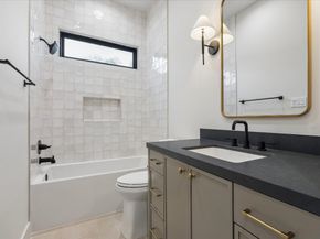 2102 Tangley Street, Houston TX 77005