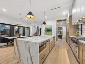 2102 Tangley Street, Houston TX 77005