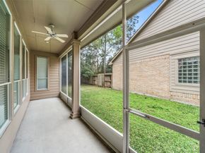 27 E Bellmeade Place, The Woodlands TX 77382