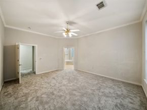 27 E Bellmeade Place, The Woodlands TX 77382