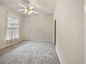 27 E Bellmeade Place, The Woodlands TX 77382