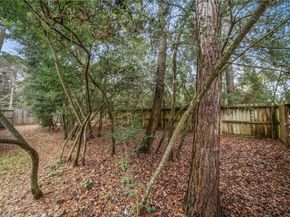 27 E Bellmeade Place, The Woodlands TX 77382