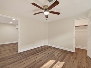 915 W Lewis Street, Conroe TX 77301