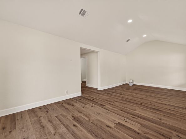 915 W Lewis Street, Conroe TX 77301