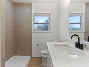 4516 Normandy Way, Houston TX 77021