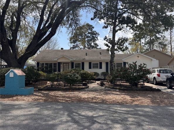 809 W Semands, Conroe TX 77301