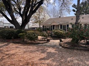 809 W Semands, Conroe TX 77301