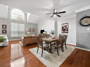 5911 Katy Street, Houston TX 77007