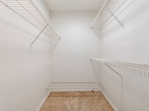 3005 Walnut Bend Lane 12, Houston TX 77042