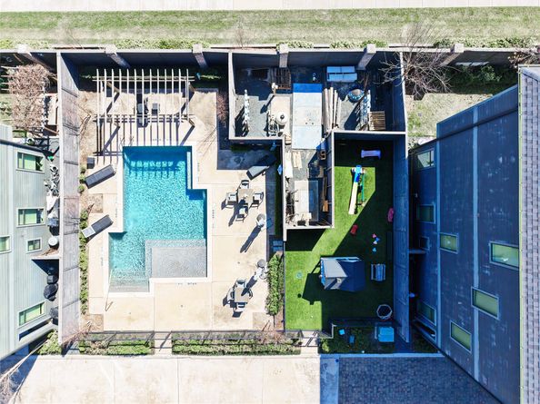 1806 Colonel Forbins Drive, Houston TX 77043