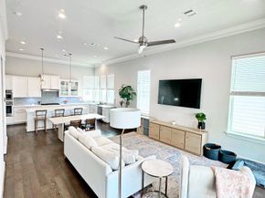 3310 Timbergrove Oak, Houston TX 77008