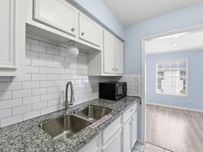 7900 Westheimer Road 146, Houston TX 77063