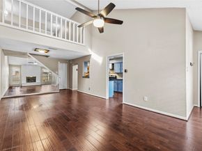 13901 Hollowgreen Drive, Houston TX 77082