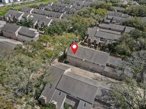 13901 Hollowgreen Drive, Houston TX 77082