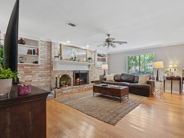 2828 S Logrun Circle, The Woodlands TX 77380