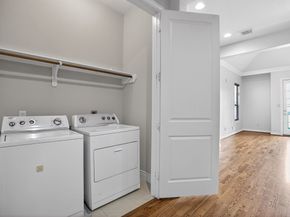 5719 Darling Street, Houston TX 77007