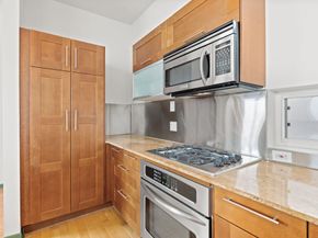 5628 Kiam Street B, Houston TX 77007